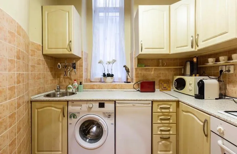 Cherry Blossom Designer Apartment In The Center With Free Parking 부다페스트